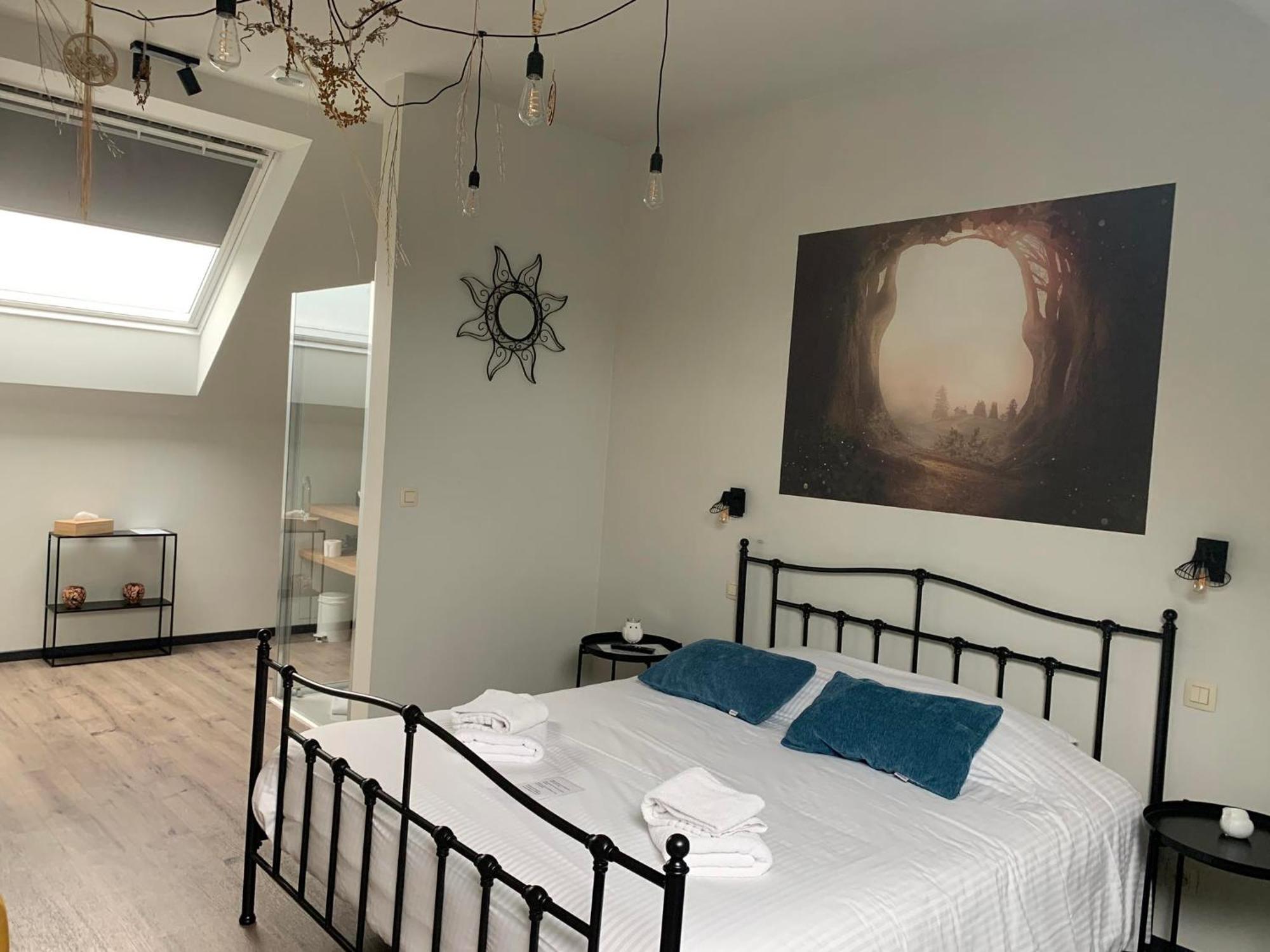 Sensup A 5Min De Pairi Daiza Bed & Breakfast Brugelette Exterior photo