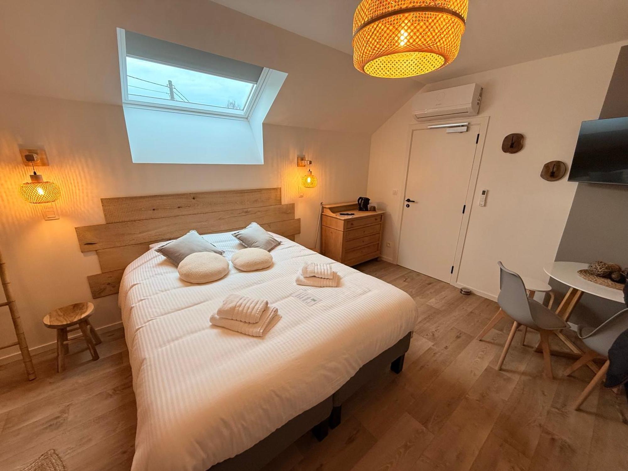 Sensup A 5Min De Pairi Daiza Bed & Breakfast Brugelette Exterior photo